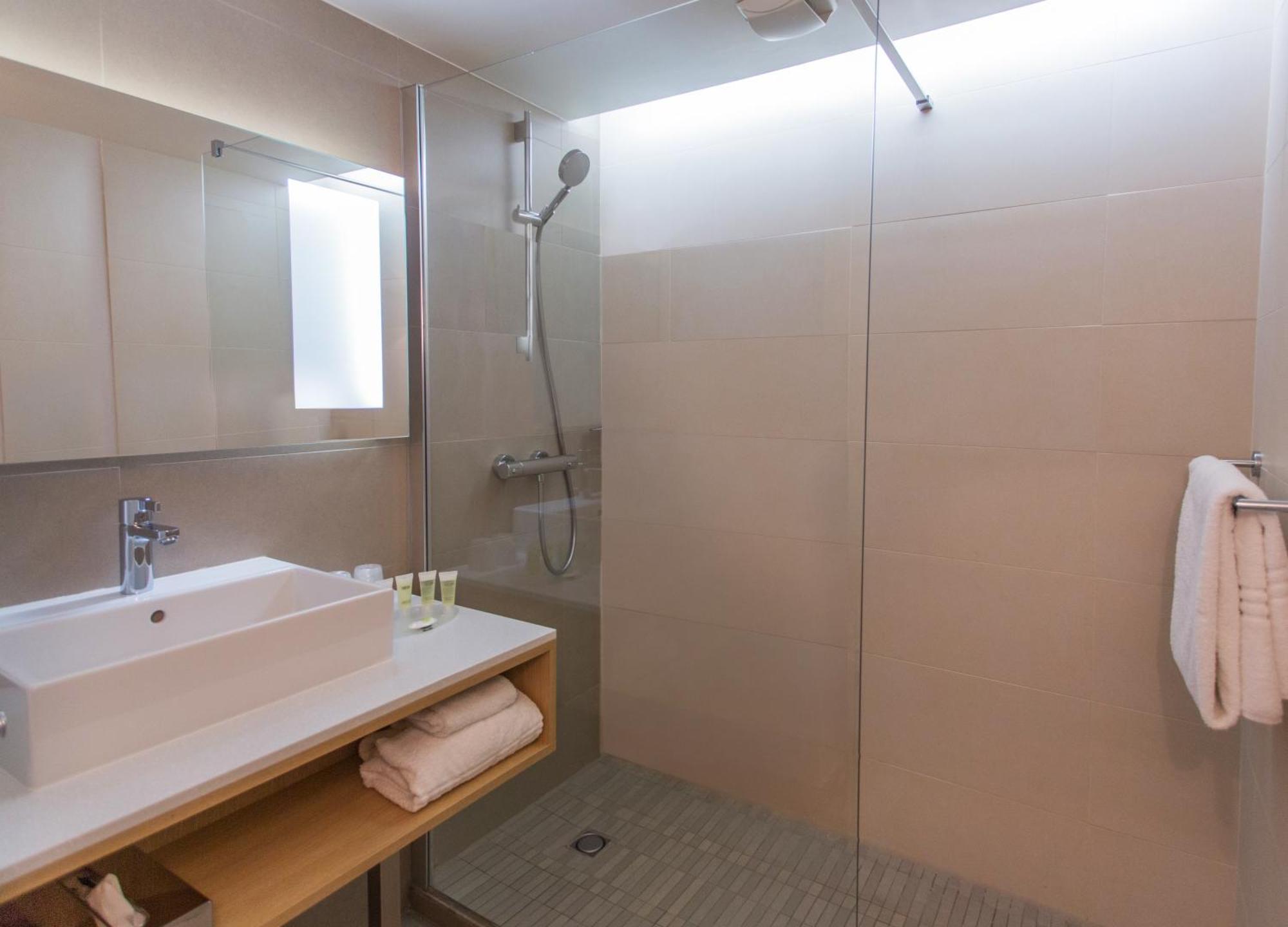 מלון Courtyard By Marriott מונפלייה מראה חיצוני תמונה