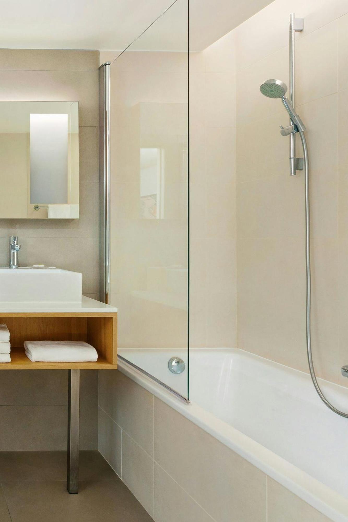 מלון Courtyard By Marriott מונפלייה מראה חיצוני תמונה
